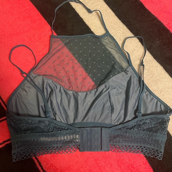 Victoria’s Secret Bra - Picture 4 of 6